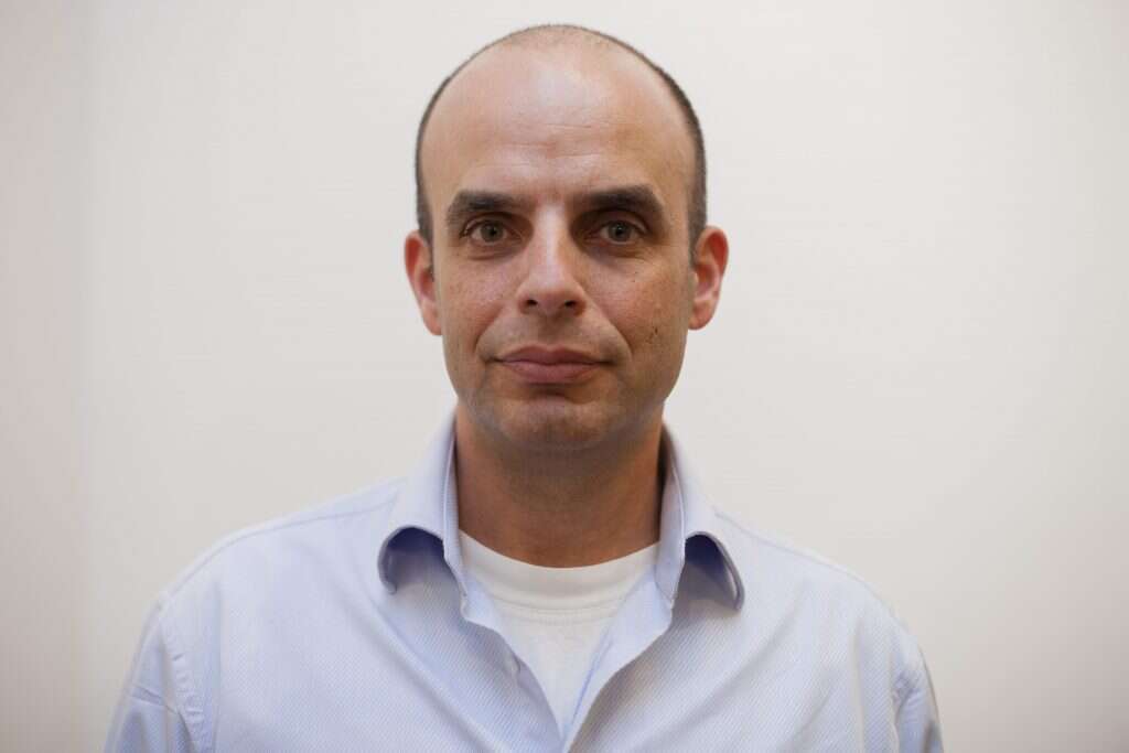 דן אלדד. | דודי ועקנין