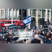 הפגנה בלונדון נגד האנטישמיות. ארכיון | גטי אימג'ס הפגנה בלונדון נגד האנטישמיות. ארכיון | גטי אימג'ס