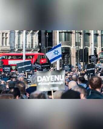 הפגנה בלונדון נגד האנטישמיות. ארכיון | גטי אימג'ס