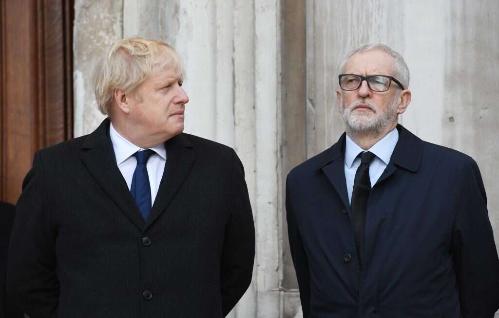 קורבין וג'ונסון אחרי הפיגוע בקשר לונדון. | EPA קורבין וג'ונסון אחרי הפיגוע בקשר לונדון. | EPA