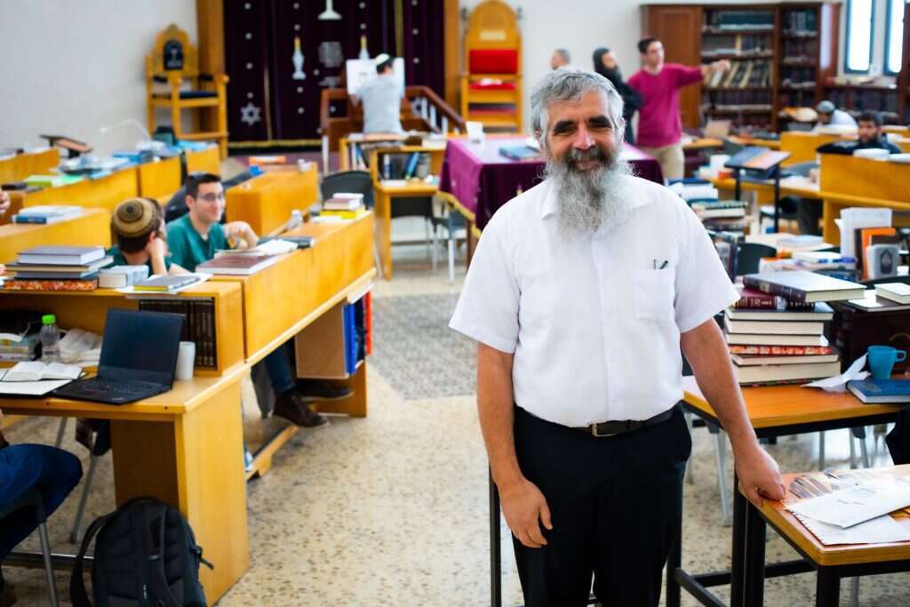 הרב יובל שרלו. | אריק סולטן