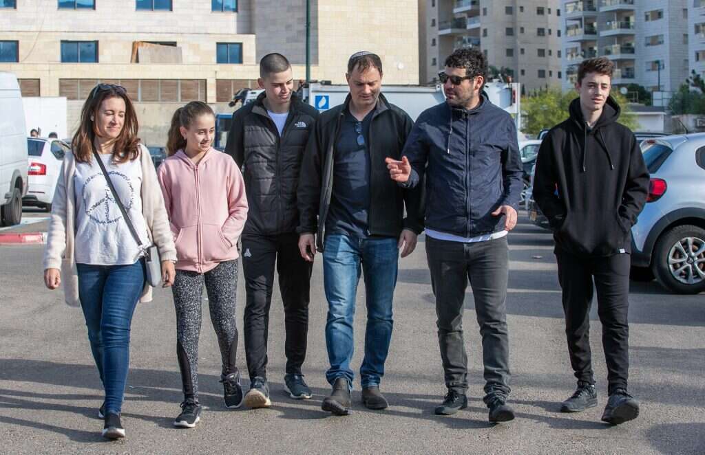 משפחת כהן. | יוסי אלוני