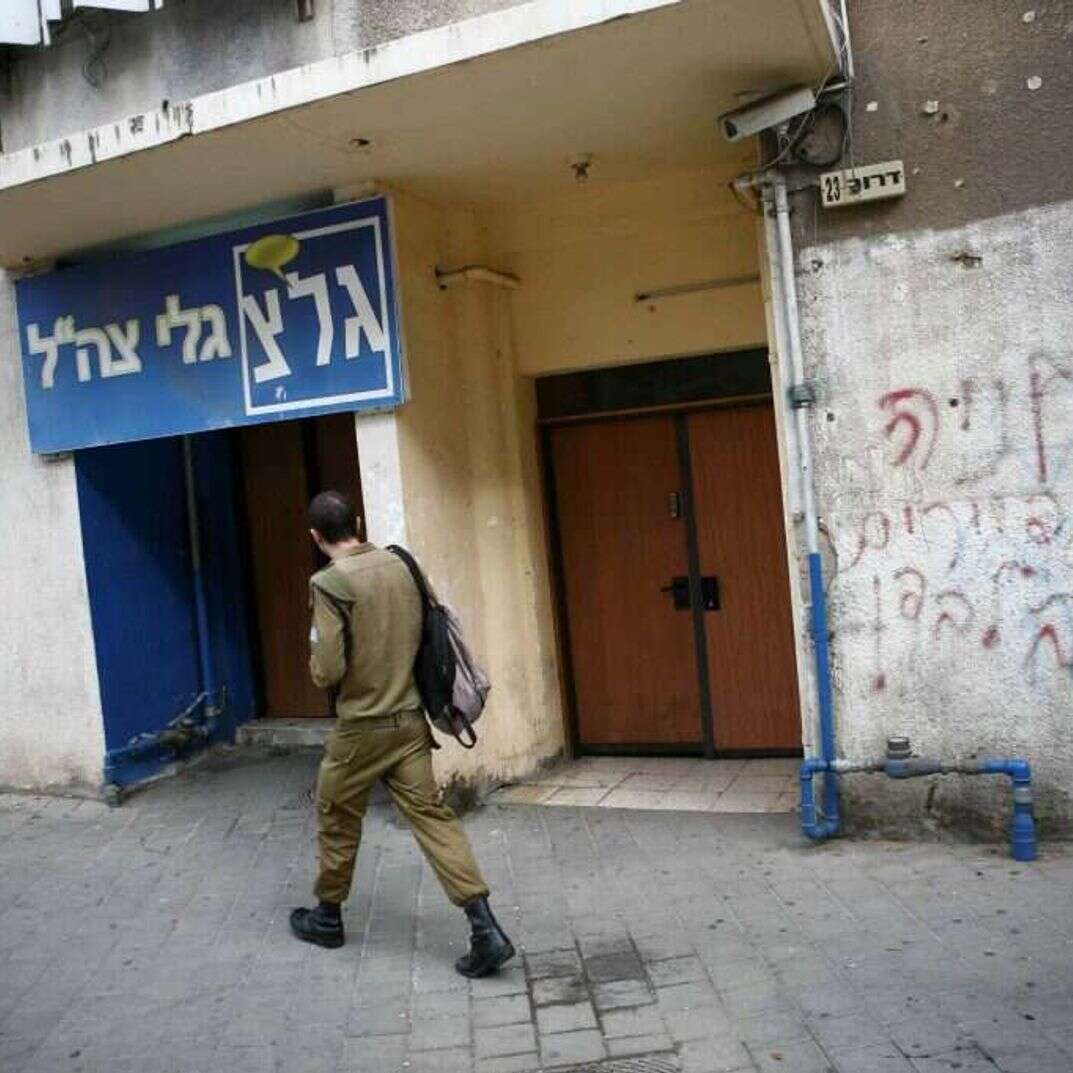 תחנת גלי צה"ל ביפו | יהושע יוסף