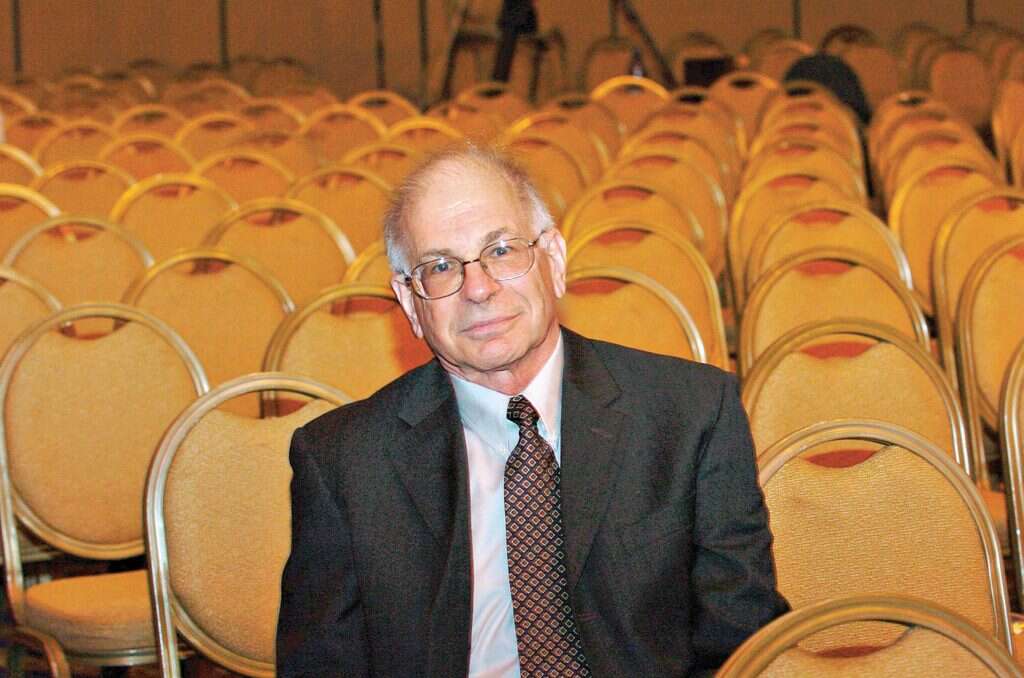 דן כהנמן. | ראובן קסטרו