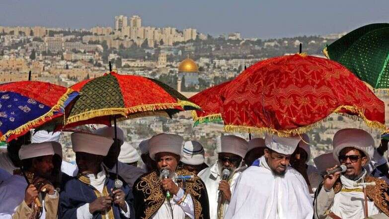 יהודי אתיופיה בתפילת חג הסיגד, ארכיון. | AFP יהודי אתיופיה בתפילת חג הסיגד, ארכיון. | AFP