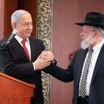 נתניהו והרב שבתי סבתו, ביום חמישי בישיבת מצפה יריחו. | ישיבת מצפה יריחו, שלמה דווק