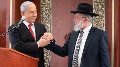 נתניהו והרב שבתי סבתו, ביום חמישי בישיבת מצפה יריחו. | ישיבת מצפה יריחו, שלמה דווק