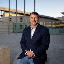 פרופ' אבי בל. | אוליבייה פיטוסי, פלאש 90