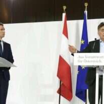 ראש הממשלה קורץ (משמאל) ויו"ר הירוקים קוגלר. | AFP