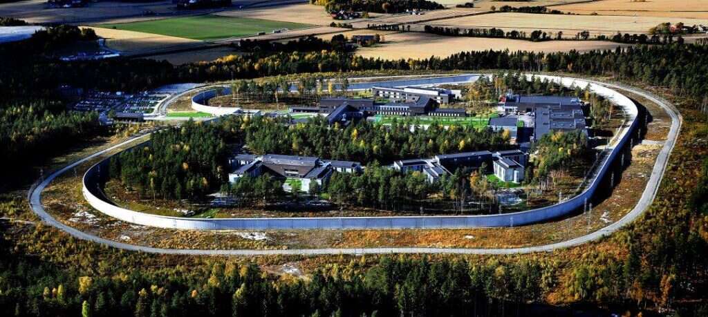 באדיבות כלא האלדן