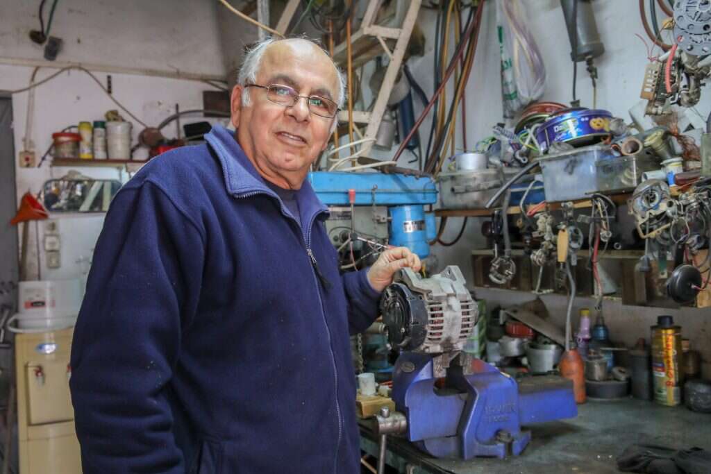 אלברט. | יוסי אלוני