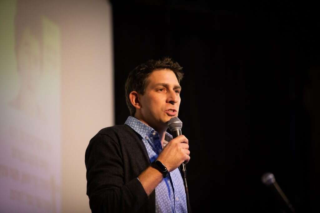 חמי בן–לביא. | אריק סולטן