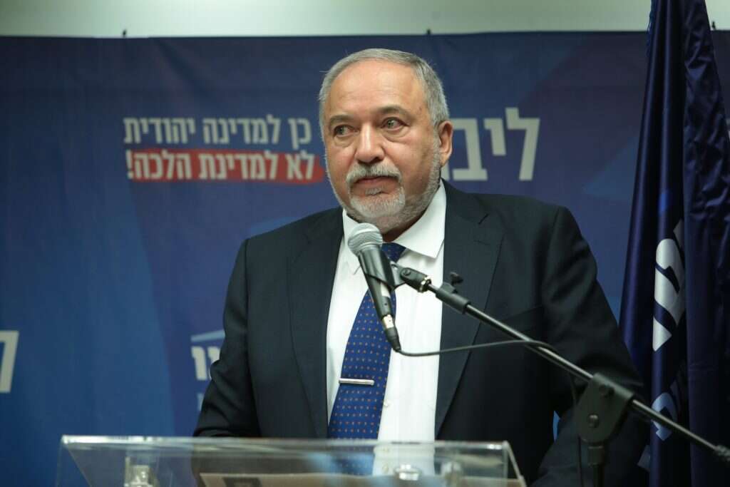 אביגדור ליברמן. | אורן בן חקון