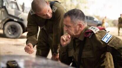 כפוף לערכי התקינות הפוליטית. הרמטכ"ל רב־אלוף אביב כוכבי | דובר צה"ל