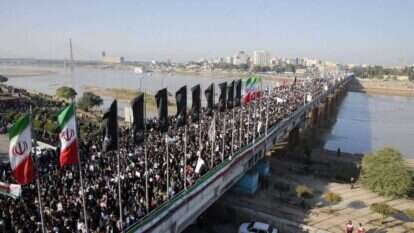 המונים במסע ההלוויה של קאסם סולימאני באיראן, השבוע | EPA