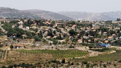 היישוב עפרה. | יוסי אלוני