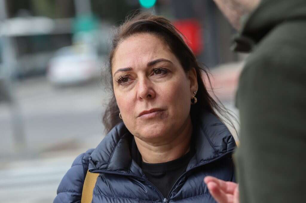 אתי. | יוסי אלוני אתי. | יוסי אלוני