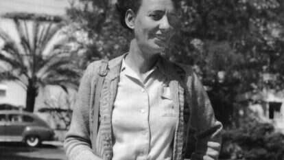 לאה גולדברג, 1946. | אנה ריבקין–בריק, באדיבות עו"ד יאיר לנדאו ומכון "גנזים"