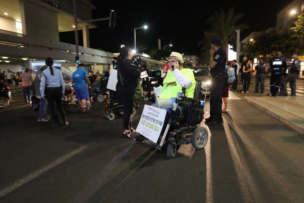הפגנת הנכים. | קוקו הפגנת הנכים. | קוקו