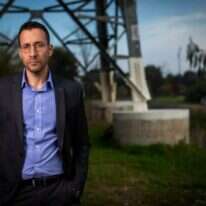 ח"כ איציק שמולי. | אריק סולטן