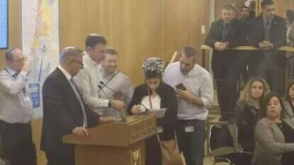 ימינה מגישים את הרשימות. | שירית אביטן כהן