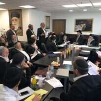 על הרבנות הראשית לגייר את מרבית טעוני הגיור בארץ. כינוס רבנים במחאה על דו"ח הגיור של משה נסים בלשכת הרב יצחק יוסף, 2018. | אחיה קליינולד