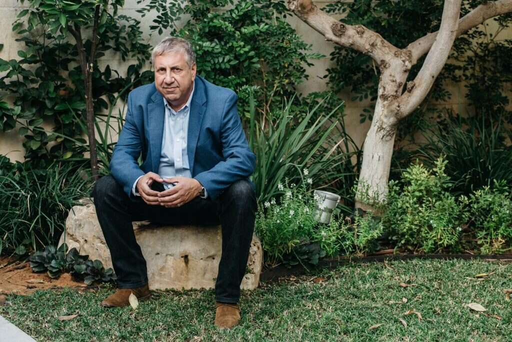 יעקב ברדוגו. | אבישג שאר-ישוב