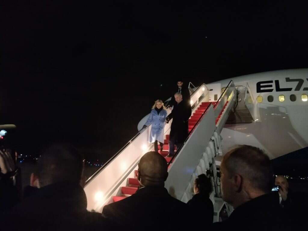 רוה"מ נתניהו ואשתו שרה נוחתים בוושינגטון. | הודיה כריש-חזוני