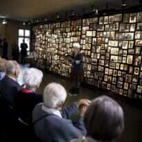 אולם "הסאונה" באתר ההנצחה במחנה אושוויץ-בירקנאו. | רויטרס