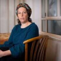 נעאה אנסבכר. | אריק סולטן