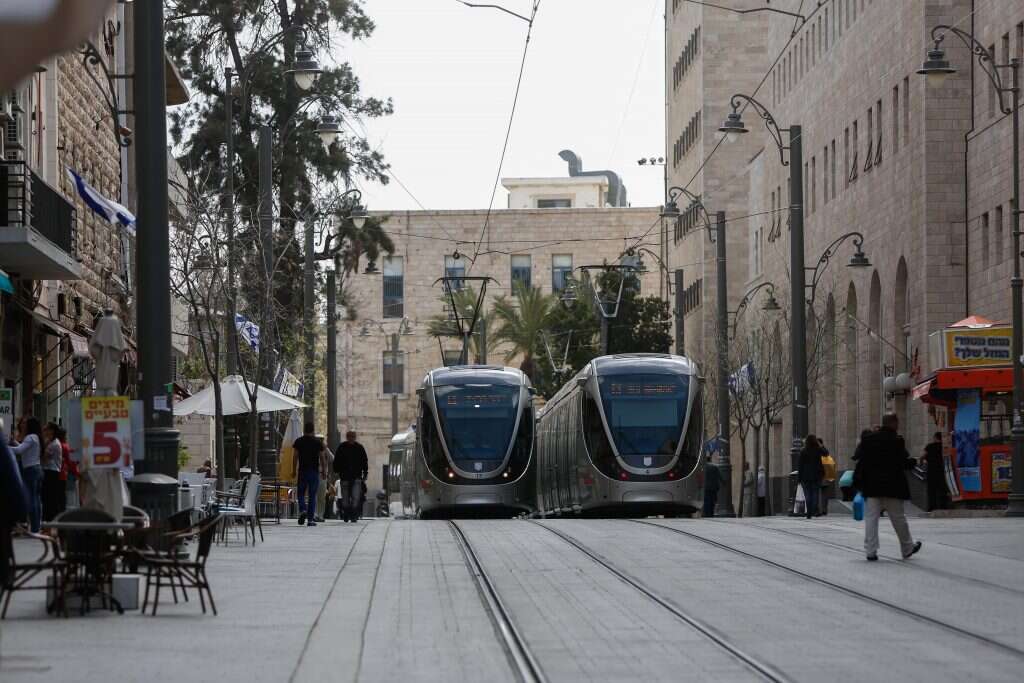 הרכבת הקלה ברחוב יפו, ירושלים. | פלאש 90