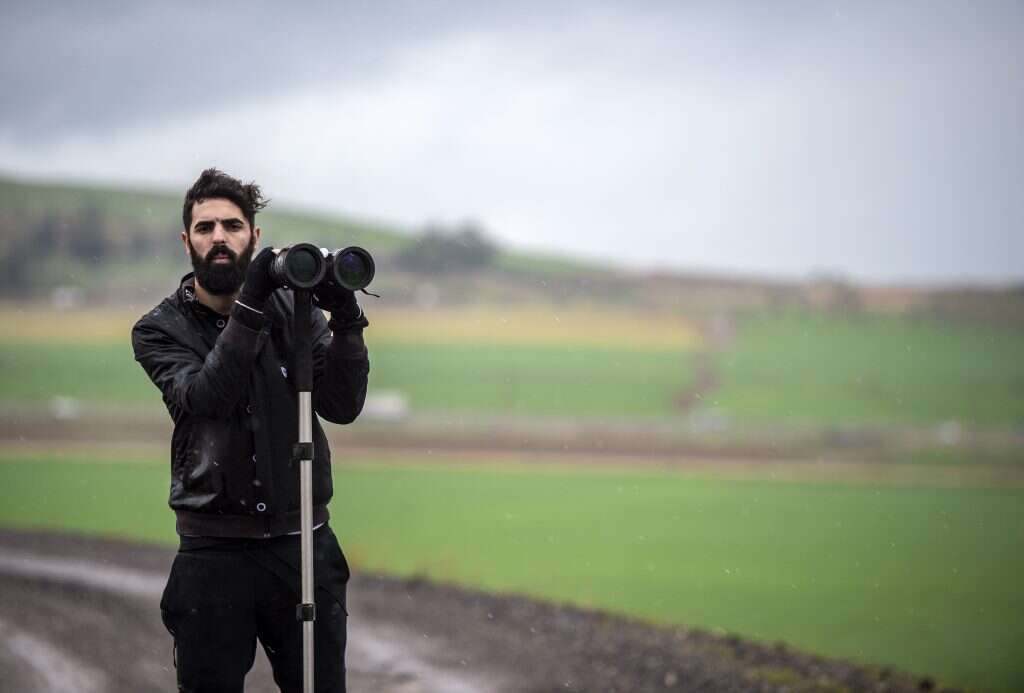 "שאלתי את עצמי: מה, אני היחיד ששם לב שיורים עליהם אש חיה?". בן־חמו בפעולה. | גיל אליהו, ג'יני