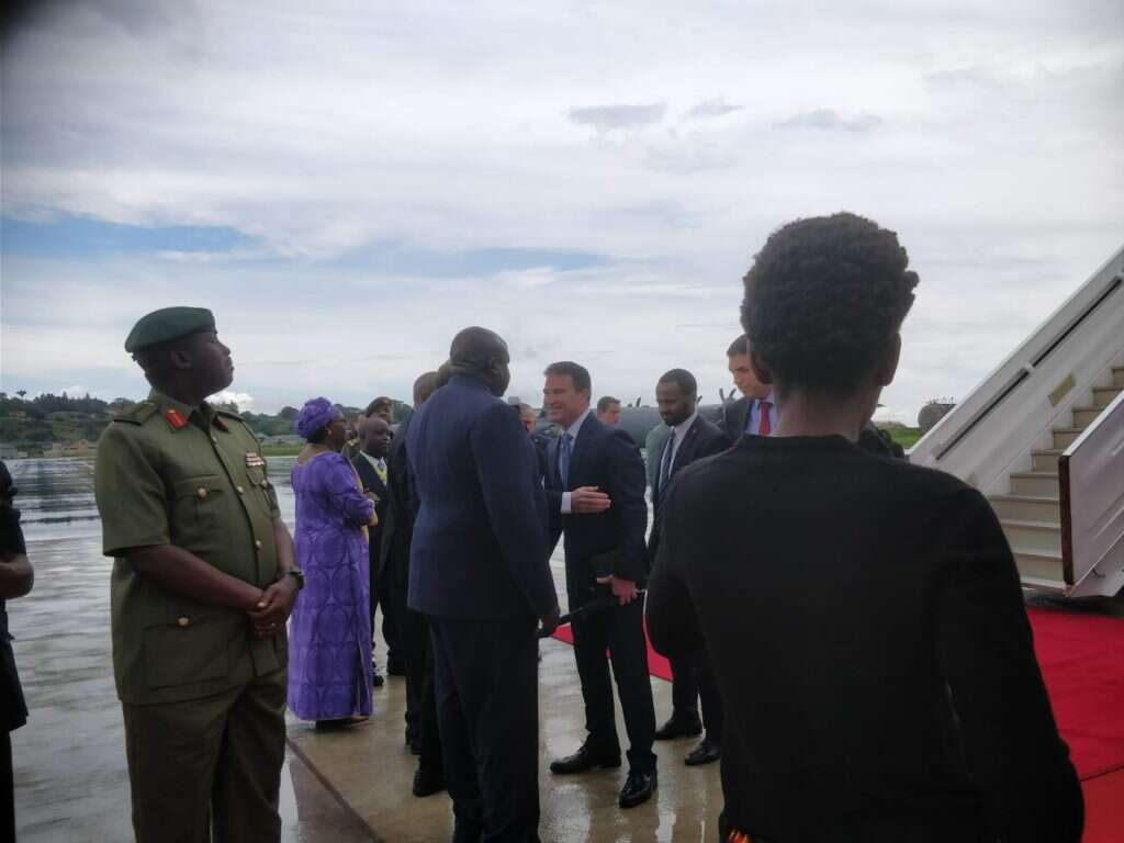 ש הממשלה בנימין נתניהו וראש המוסד יוסי כהן בביקורם באוגנדה. | חיים צח, לע"מ ש הממשלה בנימין נתניהו וראש המוסד יוסי כהן בביקורם באוגנדה. | חיים צח, לע"מ