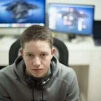 עידו ליש. | גיל אליהו - ג'יני