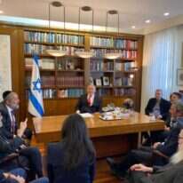 "אין כבר בלוק ימין־חרדים. לא קיים". ראשי המפלגות בפגישה אצל נתניהו "אין כבר בלוק ימין־חרדים. לא קיים". ראשי המפלגות בפגישה אצל נתניהו