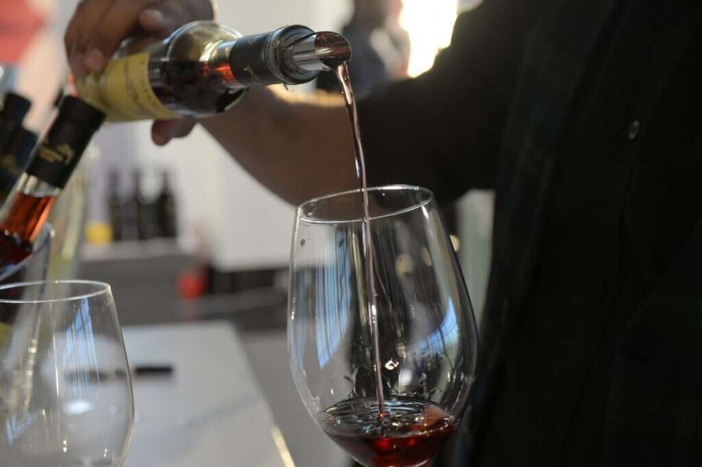 תערוכת היין השנתית של צור עולם של יין. | אייל קרן