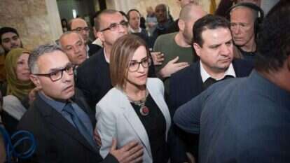 יזבק ועודה בבית המשפט העליון. | יונתן זינדל, פלאש 90