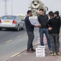 סמיר ועודאי מקלנסווה עם כתבנו. | שריה דיאמנט