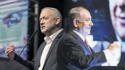 בנימין נתניהו ובני גנץ. צילומים: לירון מולדובן, גיל יערי - פלאש 90