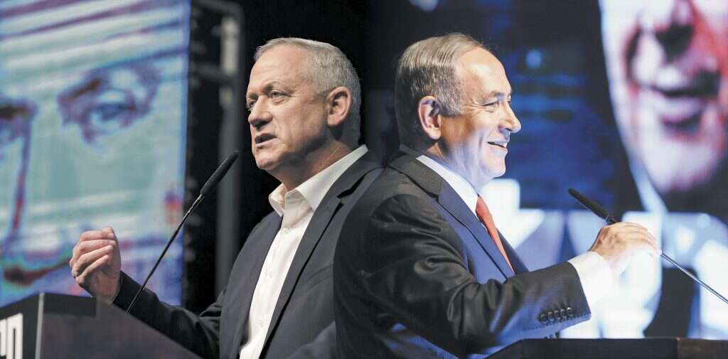 בנימין נתניהו ובני גנץ. צילומים: לירון מולדובן, גיל יערי - פלאש 90