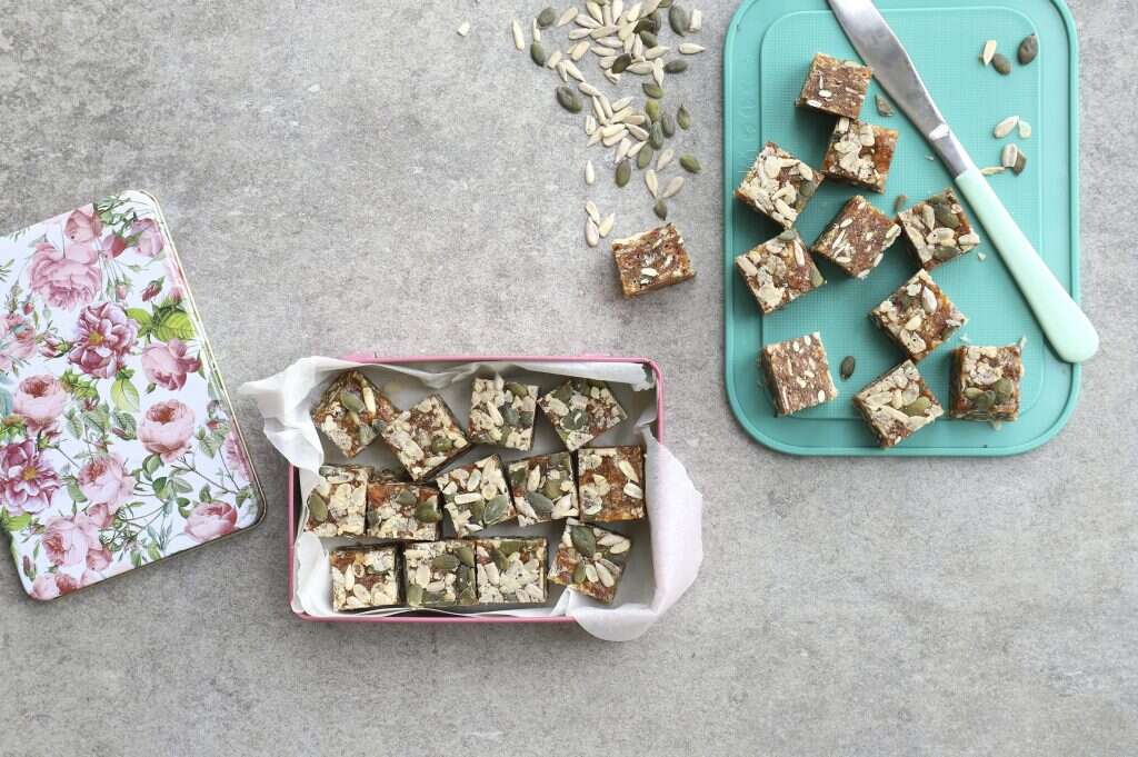 ריבועי תמרים ופצפוצי אורז. | אפרת ליכטנשטט