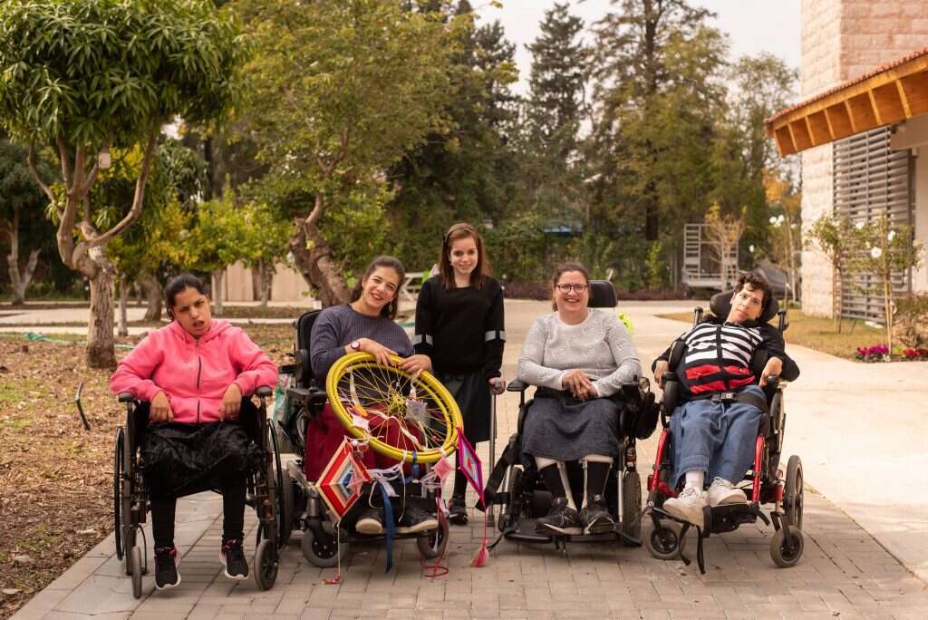 למלא במשמעות את הימים החולפים. חניכות מרכז מתן. | אביטל הירש