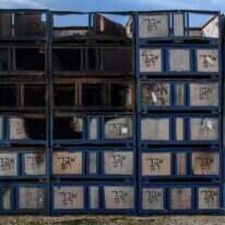 מפעל רפקור בראש פינה אחרי ההצתה. | אליהו מרגולין - ג'יני