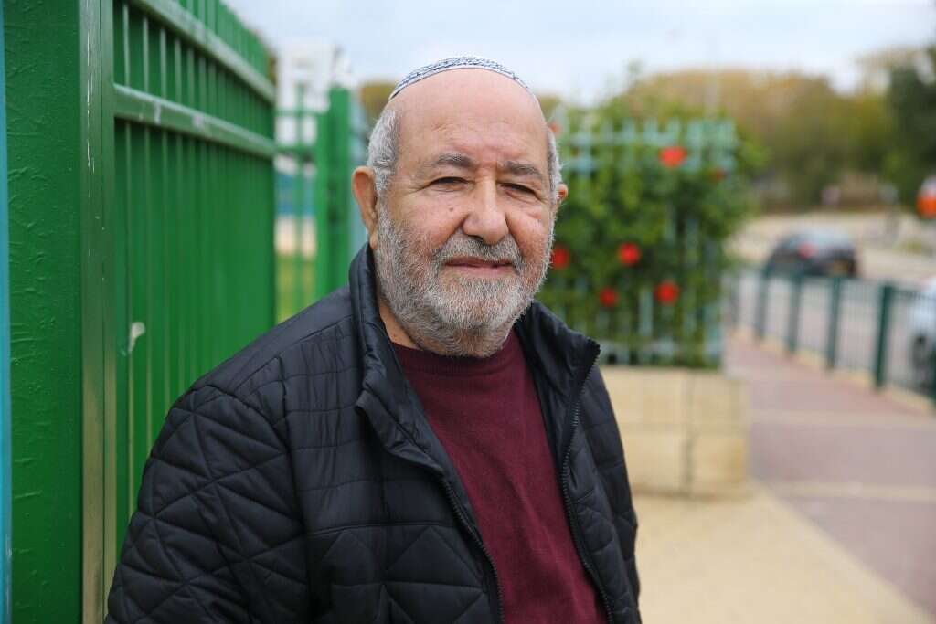 יצחק אלפסי, נתיבות. | לירון מולדובן