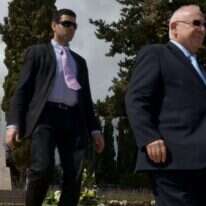 נשיא המדינה ריבלין ומאבטח, בטקס לפני 5 שנים. | אייל מרגולין - ג'יני