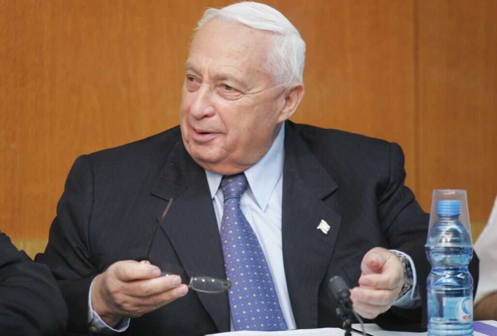 בלי להזיז שריר גם כשהלחץ בשיאו. שרון. | מרים צחי