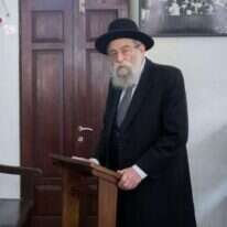 הרב אריה שטרן. | הדס פרוש, פלאש 90