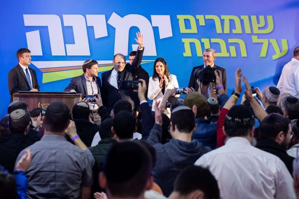 מטה ימינה בבחירות האחרונות. | אבישג שאר-ישוב