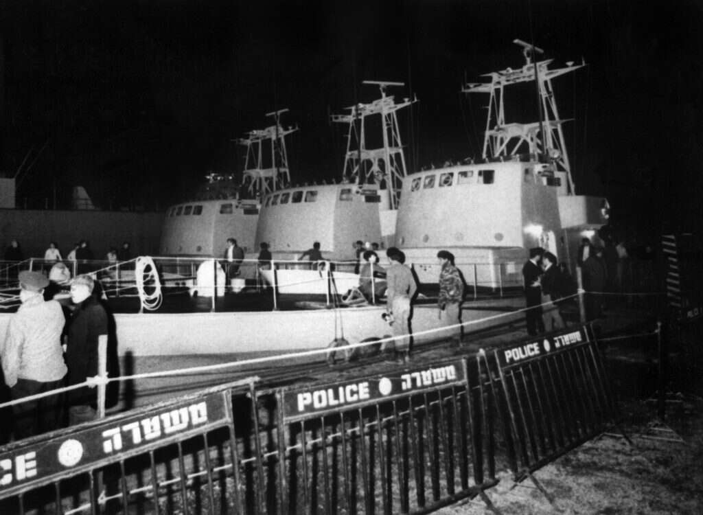 אלתרמן הדחיק את הבגידה הצרפתית. ספינות שרבורג עוגנות בנמל חיפה, 1970. | AFP