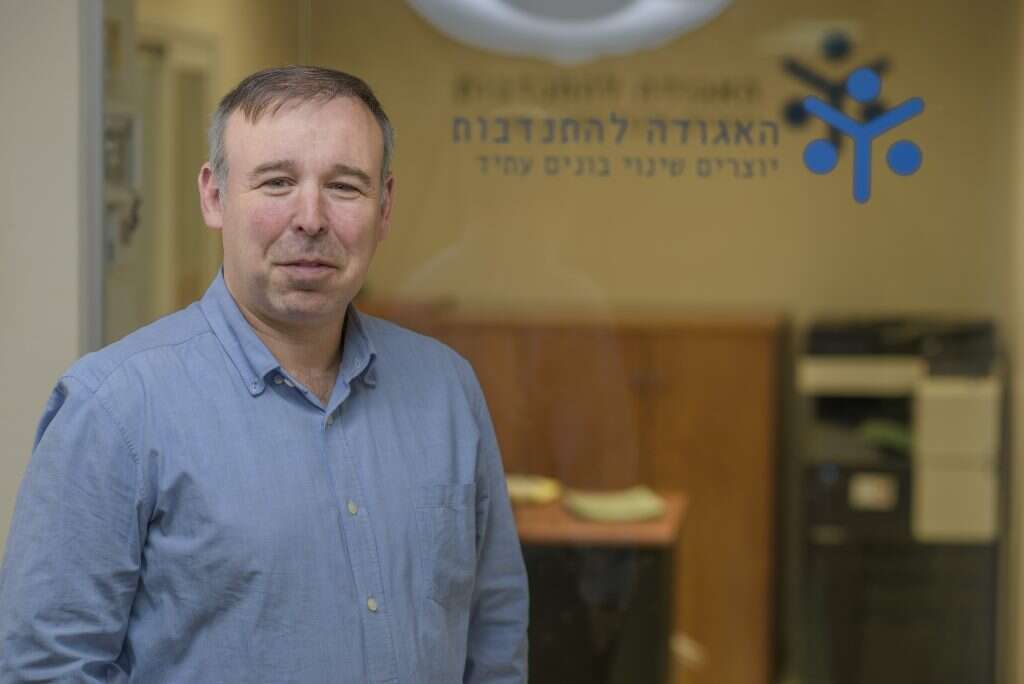 ירון לוץ, מנכ"ל האגודה להתנדבות. | טל זיגדון